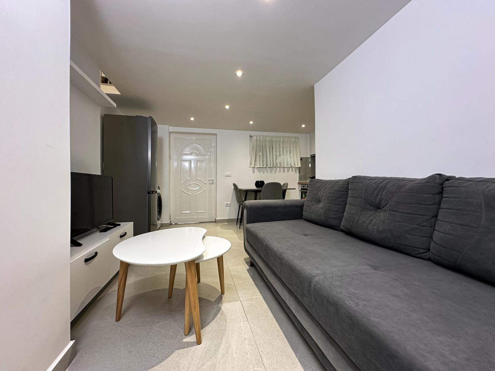 Home Select Tirana 2 外观 照片